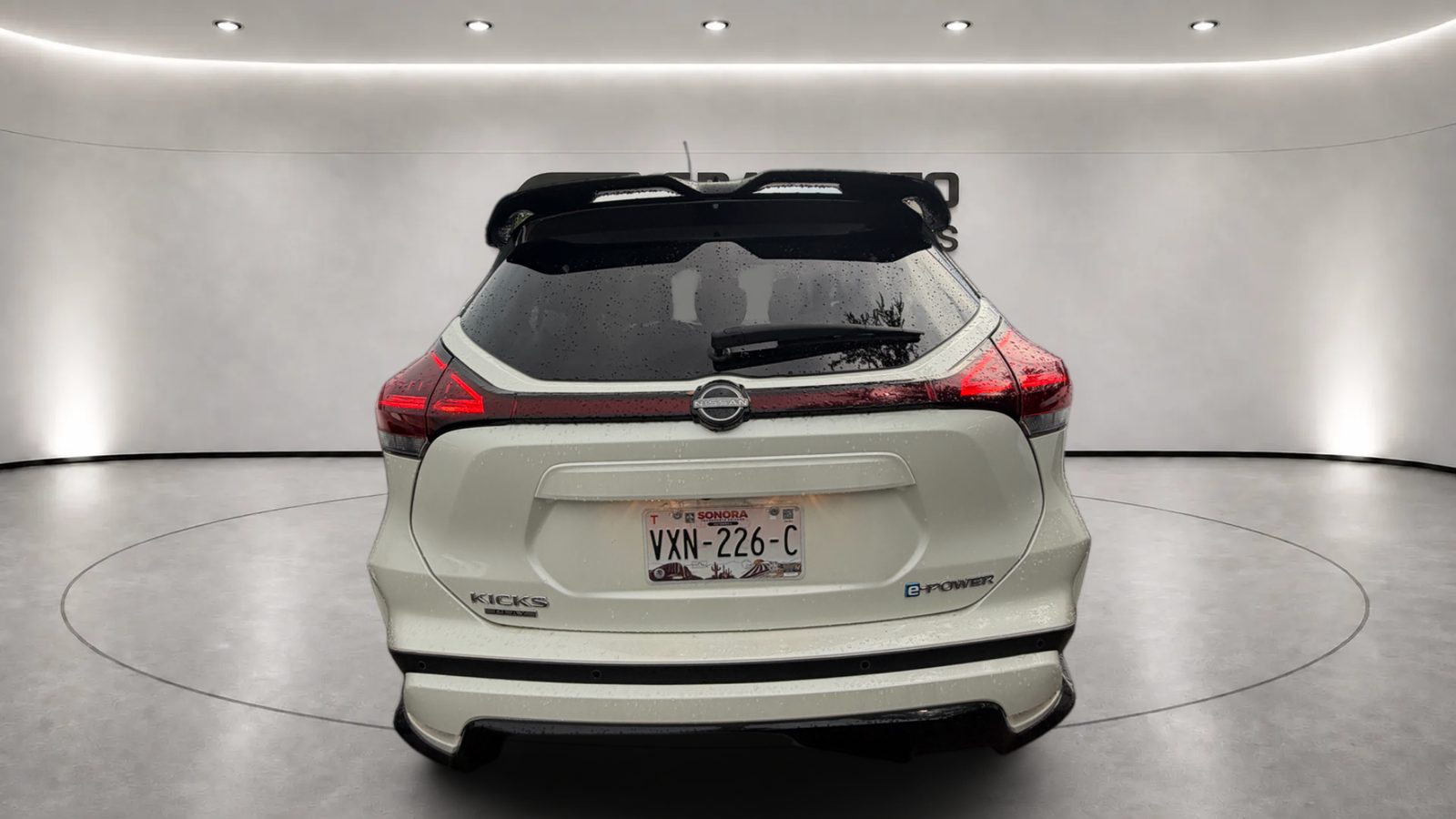 Nissan Kicks Play Platinum 2026