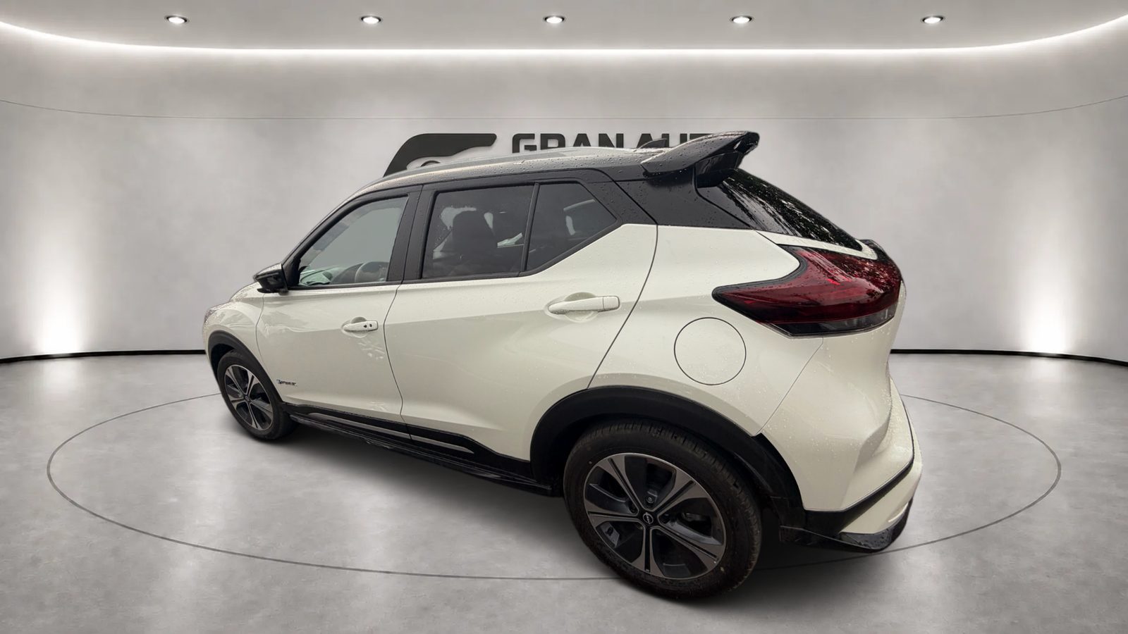Nissan Kicks Play Platinum 2026